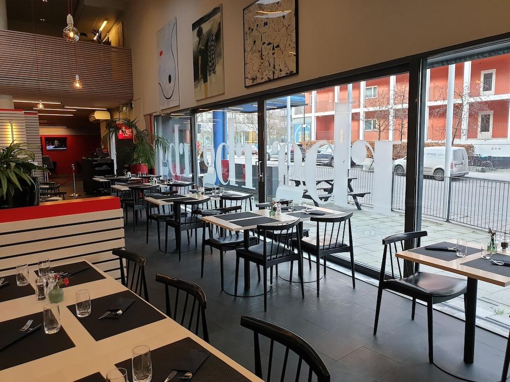 Best Western Plus Park City Hammarby Sjoestad Stockholm Exterior foto
